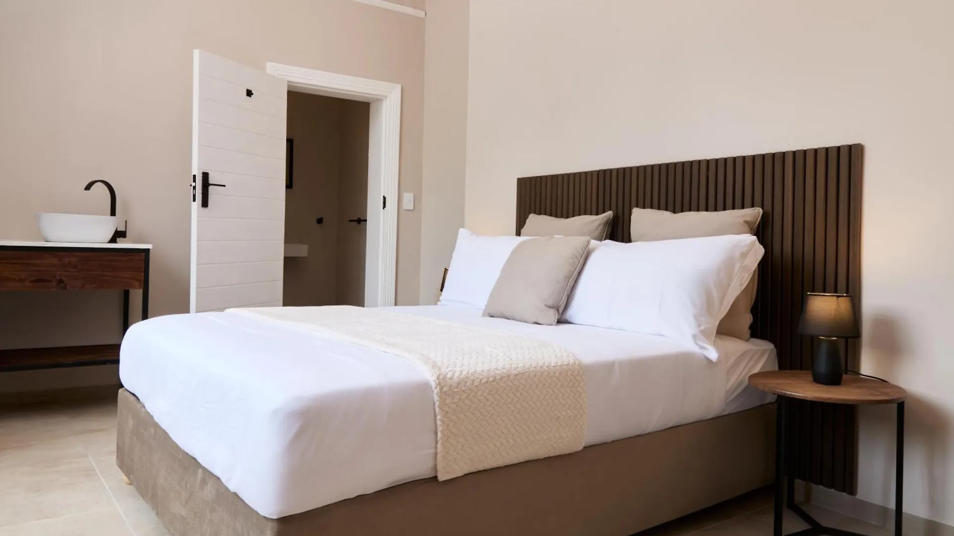 Apartment City Club On Milner Cape Town South Africa